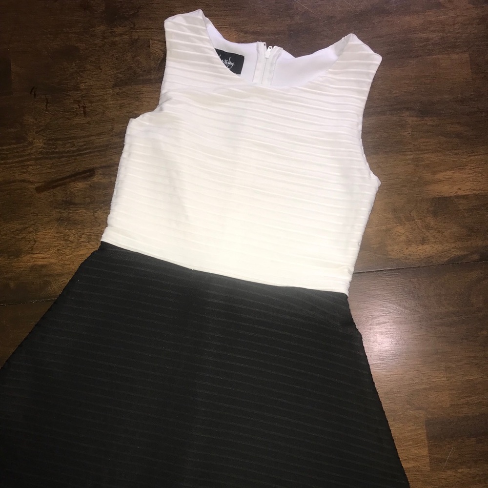 Little girls by&by dress. Size 14